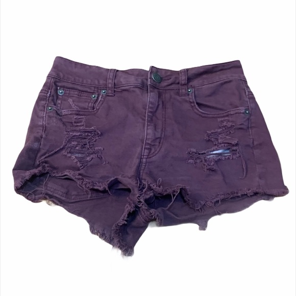 AEO High Rise Stretch Distressed Burgundy Shorts - Picture 1 of 7